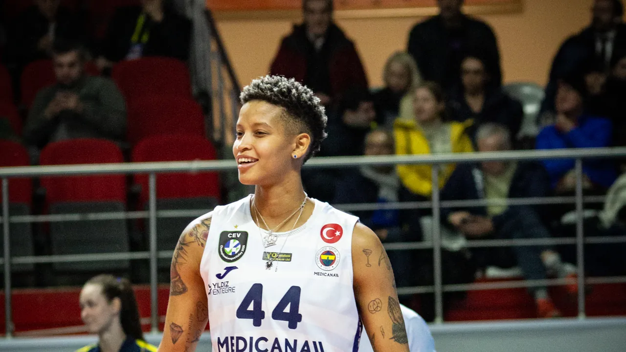 Melissa Vargas, Fenerbahçe Medicana formasıyla (Şubat 2025)
