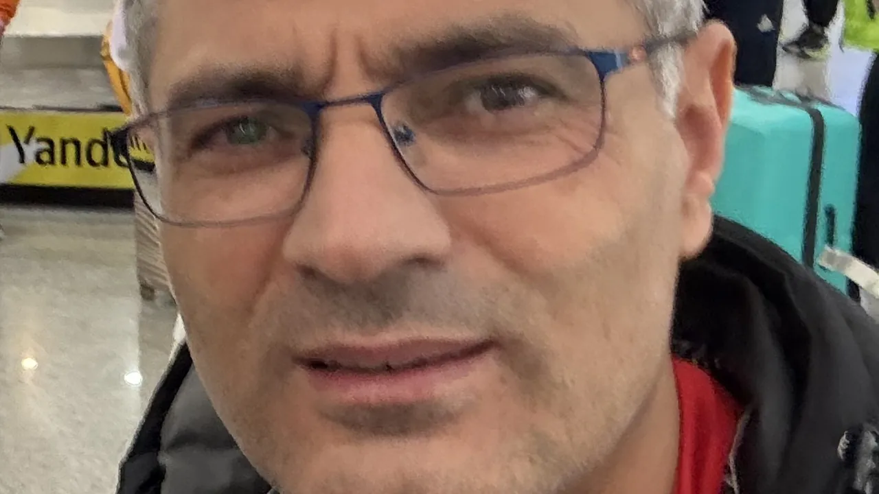 Yusuf Dikeç, Erivan Zvartnots Havalimanı’nda (Şubat 2026)